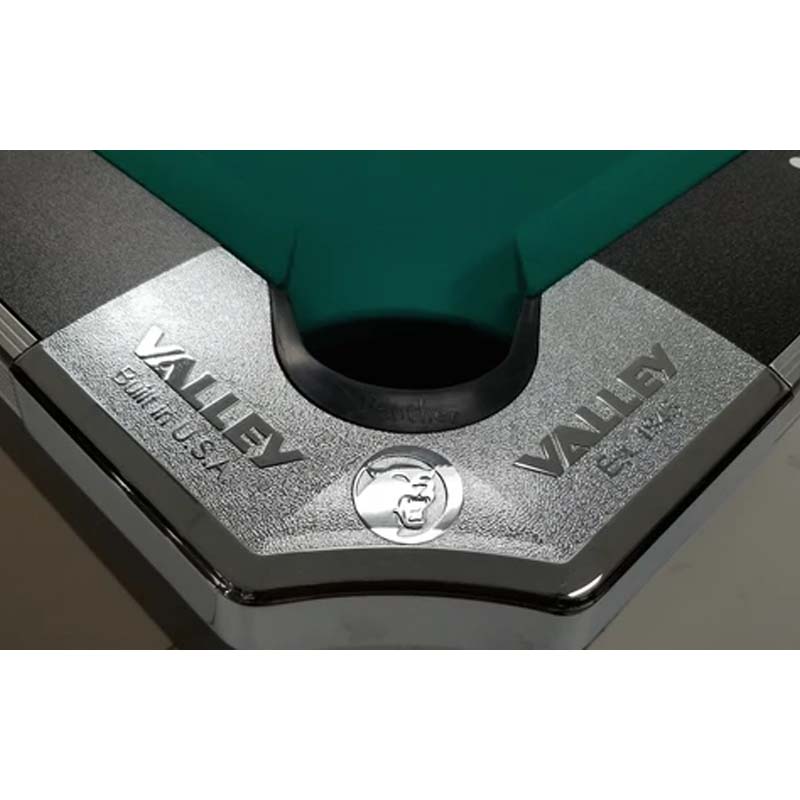 Valley Dynamo ZD-11 Highland Maple Pool Table Corner Image